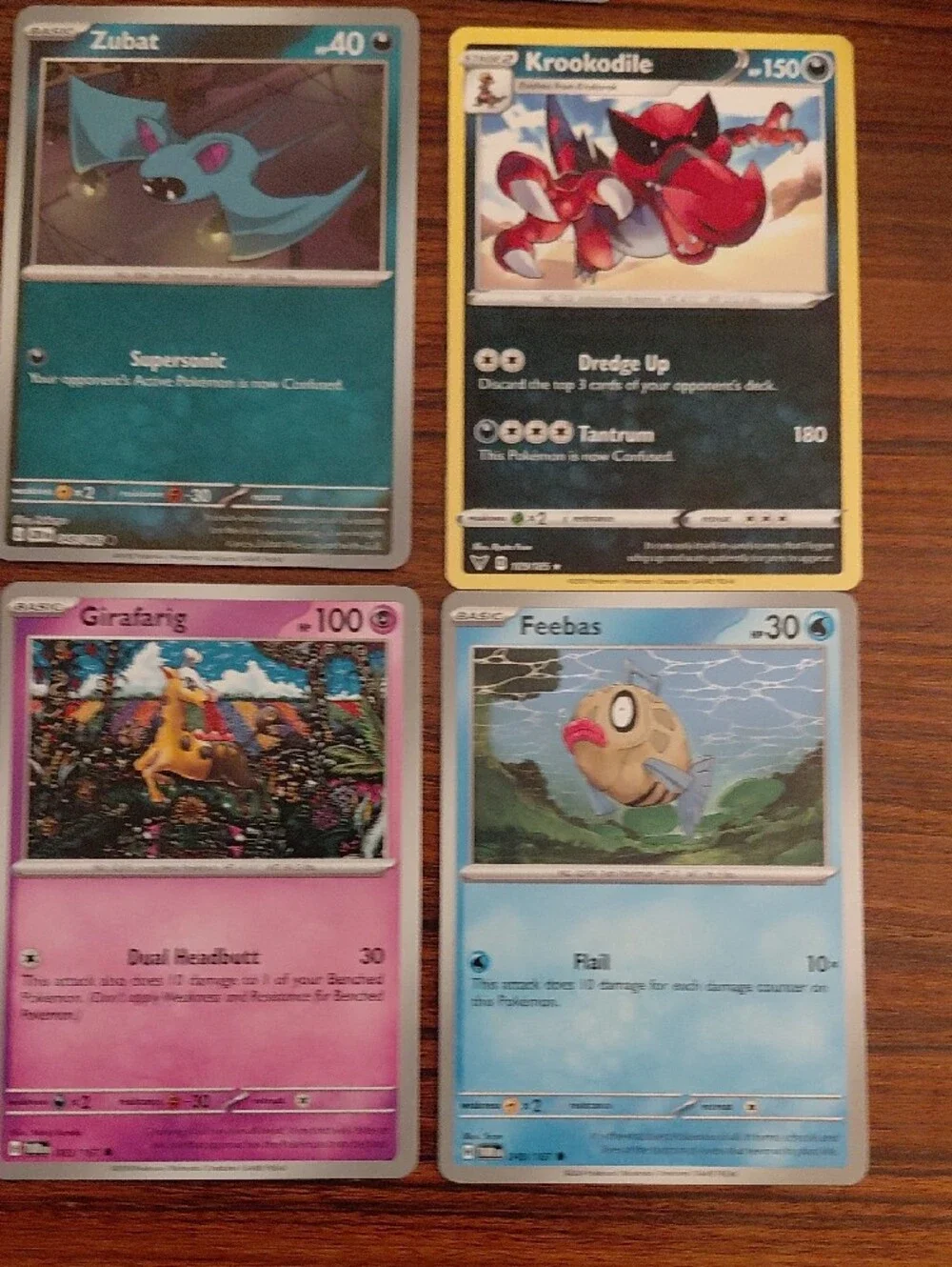 Lot of  Pokémon Trading Cards - Assorted Pokémon!! With Holos